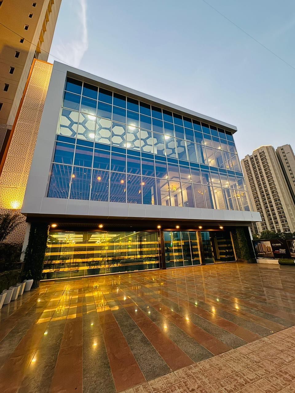Oasis Grandstand Clubhouse